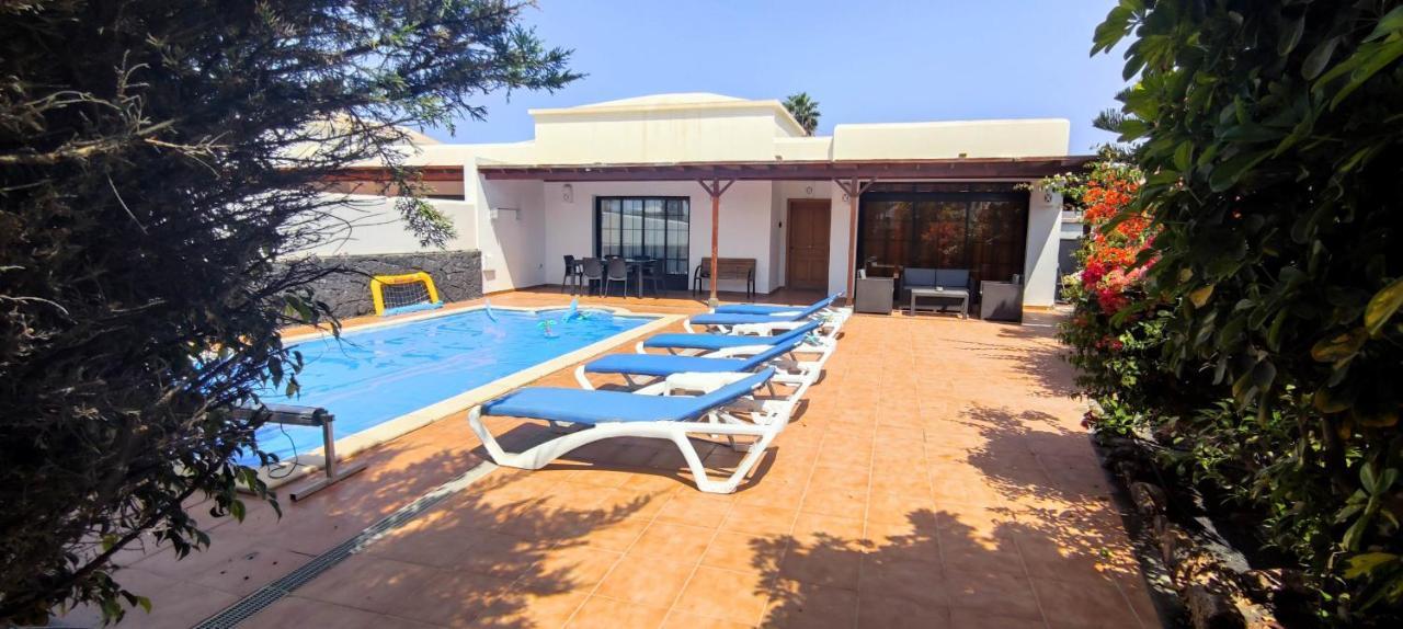 Villa Celeste Плая Бланка Екстериор снимка